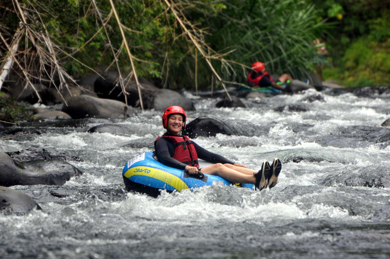 Réserver rando_aqua_reunion_974-bouees-en-riviere-saint-benoit-riviere-des-marsouins